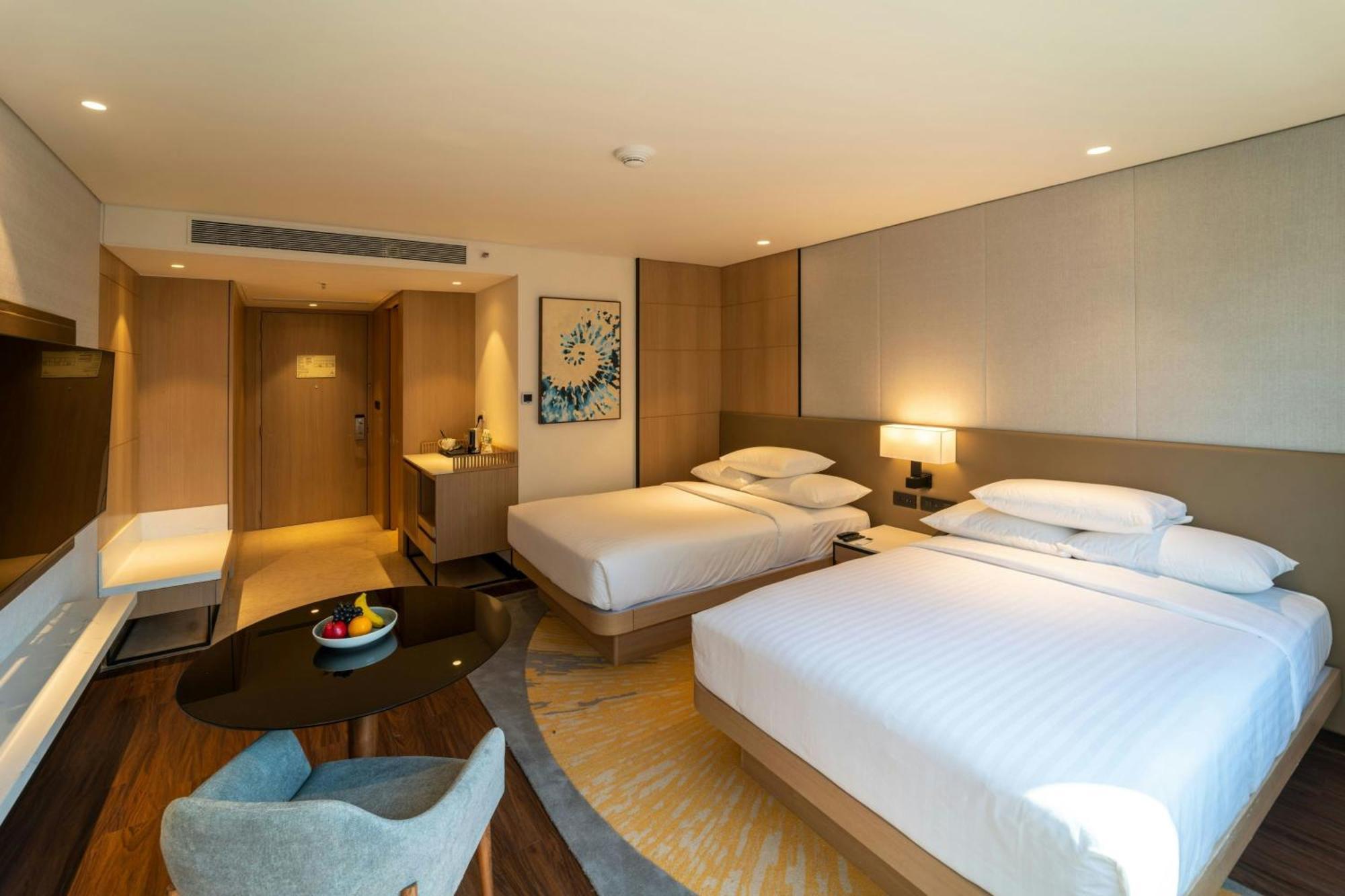 Courtyard By Marriott Vadodara Extérieur photo