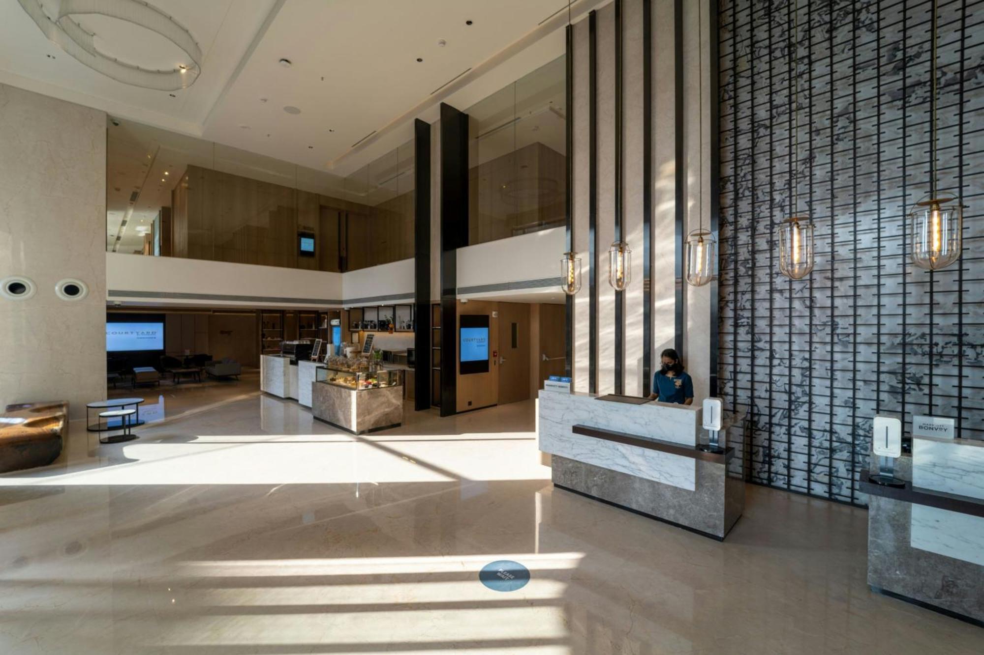 Courtyard By Marriott Vadodara Extérieur photo