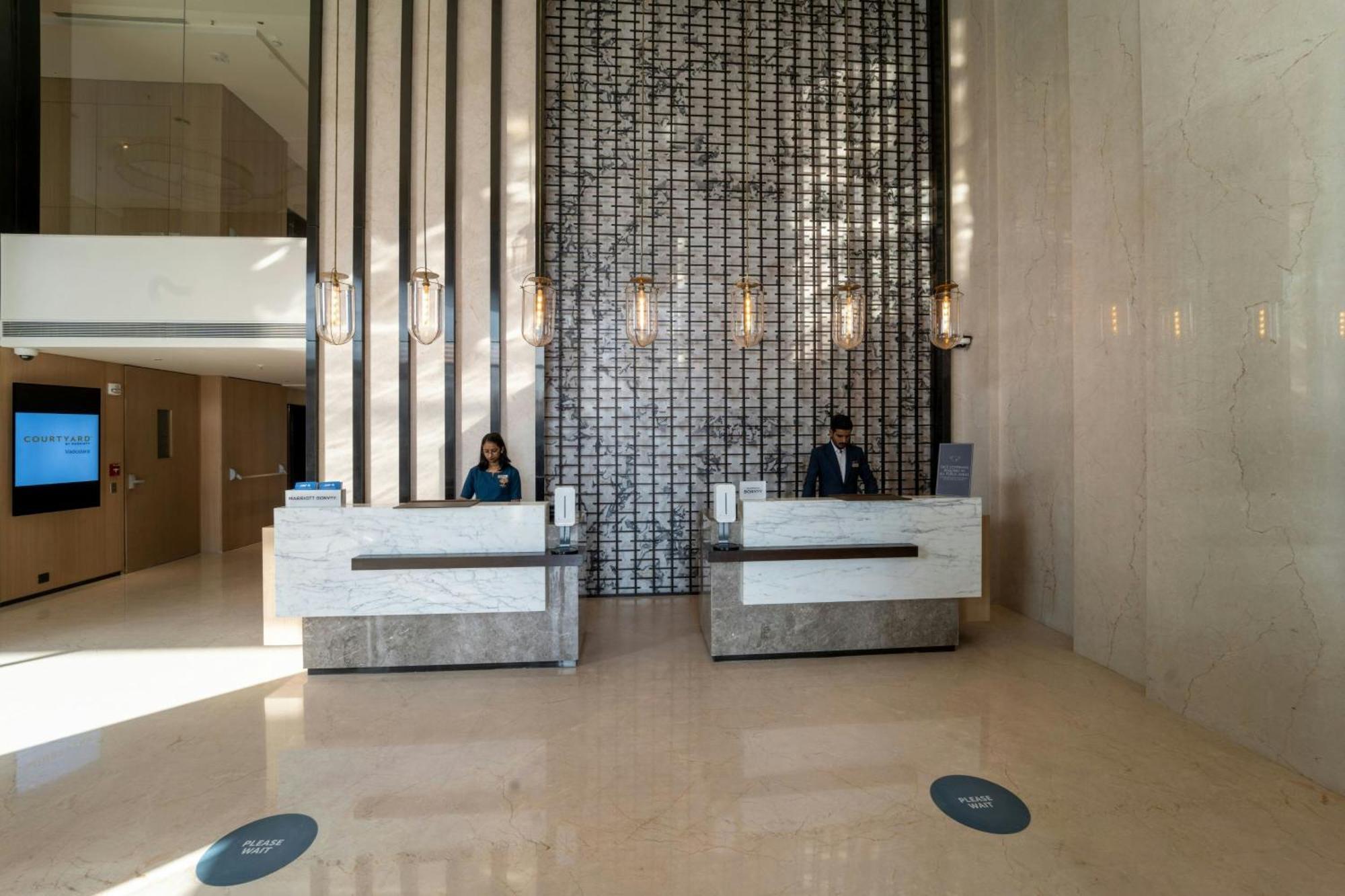 Courtyard By Marriott Vadodara Extérieur photo